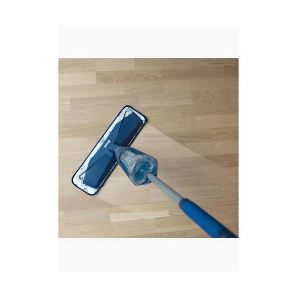 2 ricariche di detergente per Bona SPRAY MOP il rivoluzionario sistema di  pulizia per pavimenti in legno (laminati o verniciati)